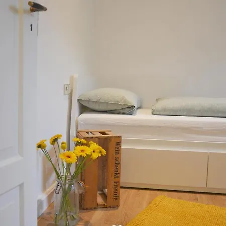 Gruenderzeitvilla Zwischen Weinstrasse Und Pfaelzer Wald 바트버그자베른